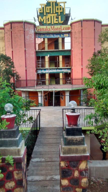 Ganaka Motel - Igatpuri Kültér fotó